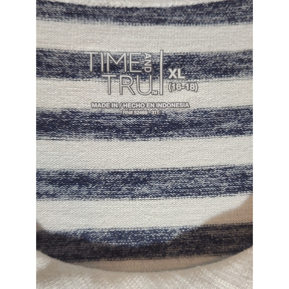 Time and True Womens top size xl - Picture 6 of 9